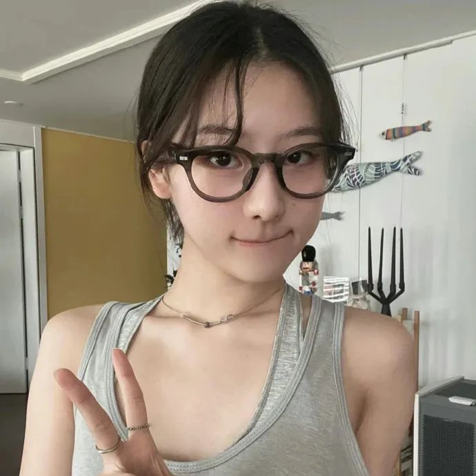 闪亮女孩